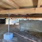 旅は続き茨城県で土台揚げで傾きを修正しました。